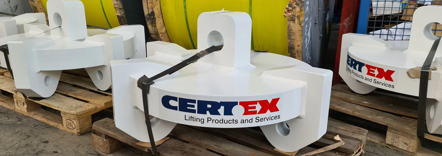 lifting gear by certex in productionhall